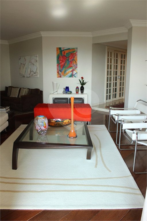 Apartamento à venda com 4 quartos, sendo 3 suítes,  em Vila Suzana, São Paulo, SP