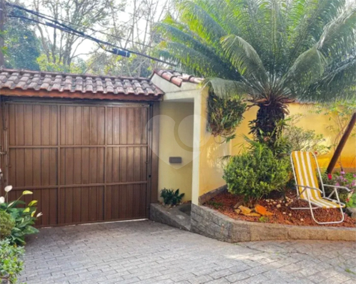 Sobrado à venda com 5 quartos, sendo 1 suíte,  em Tremembé, São Paulo, SP