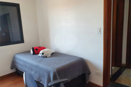 Apartamento à venda com 3 quartos, sendo 1 suíte, em Jardim Japão, São Paulo, SP