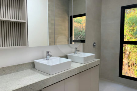 Casa à venda com 4 suítes no condomínio La Reserva Ii, Atibaia - SP