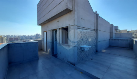 Casa à venda com 2 quartos no condomínio Residencial Luta, São Paulo - SP