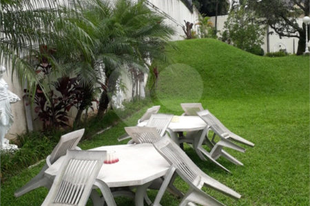 Casa à venda ou para alugar com 5 suítes em Jardim Leonor, São Paulo, SP
