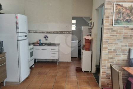 Casa à venda com 3 quartos, sendo 1 suíte, no Centro, Vinhedo, SP