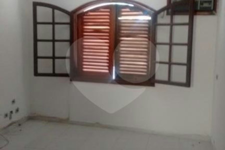 Sobrado à venda com 3 quartos, sendo 1 suíte, em Água Fria, São Paulo, SP