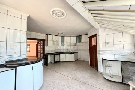 Sobrado à venda ou para alugar com 5 quartos, sendo 1 suíte, em Jardim Eltonville, Sorocaba, SP
