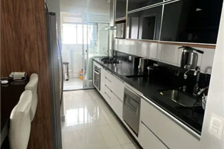 Apartamento à venda com 2 suítes em Parque Reboucas, São Paulo, SP