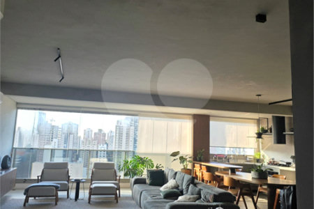 Apartamento à venda ou para alugar com 3 suítes em Perdizes, São Paulo, SP