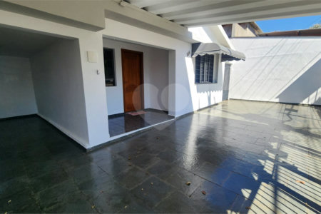 Casa à venda com 3 quartos em Vila Ramaciotti, Valinhos, SP