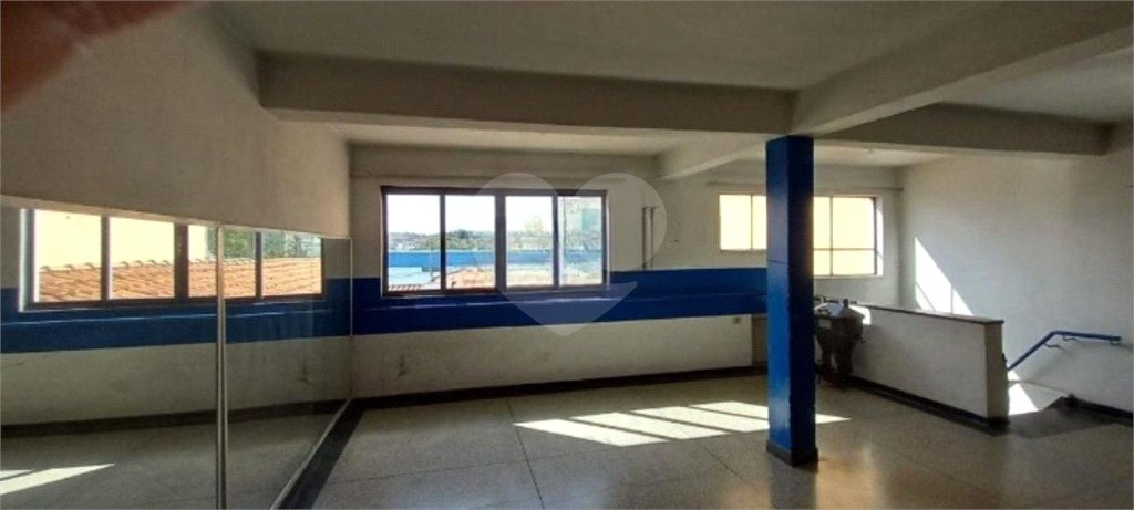Casa à venda com 3 quartos, sendo 1 suíte, em Vila Barcelona, Sorocaba, SP