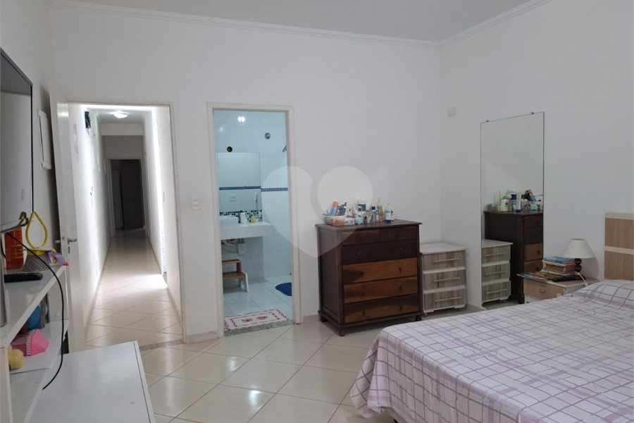 Sobrado à venda com 3 quartos, sendo 1 suíte, em Jardim Felicidade, São Paulo, SP
