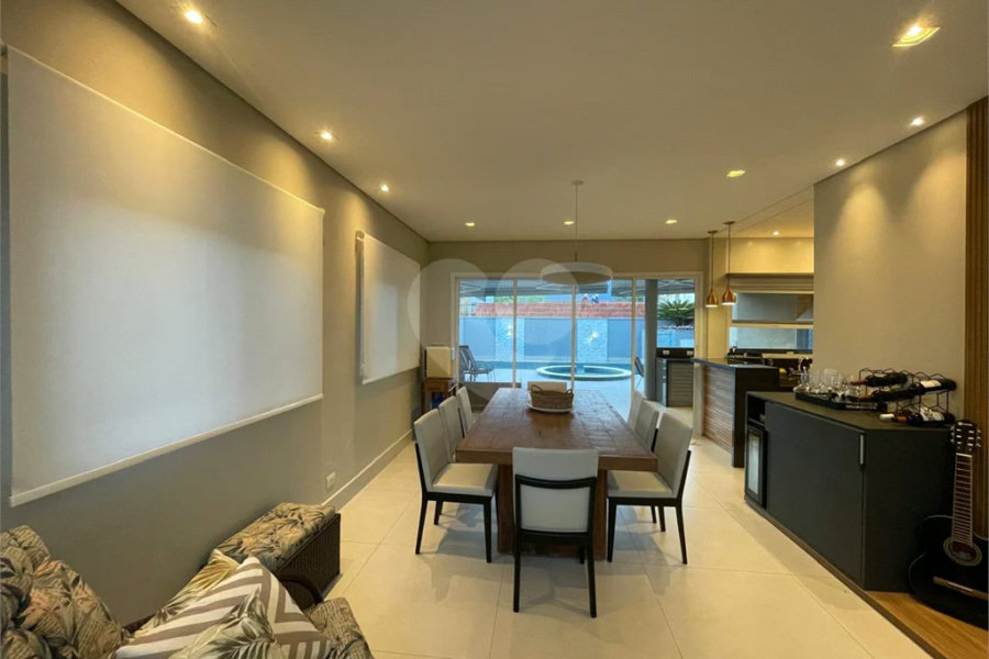 Casa à venda ou para alugar com 4 suítes em Morada da Praia, Bertioga, SP