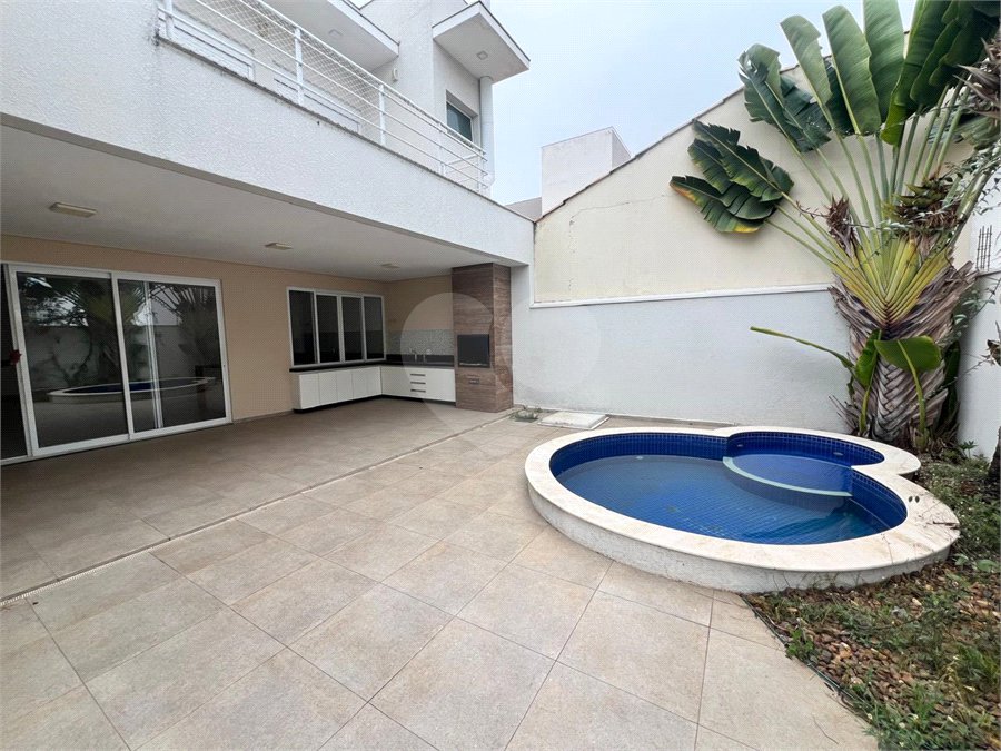 Casa para alugar com 4 suítes no condomínio Sunset, Sorocaba - SP