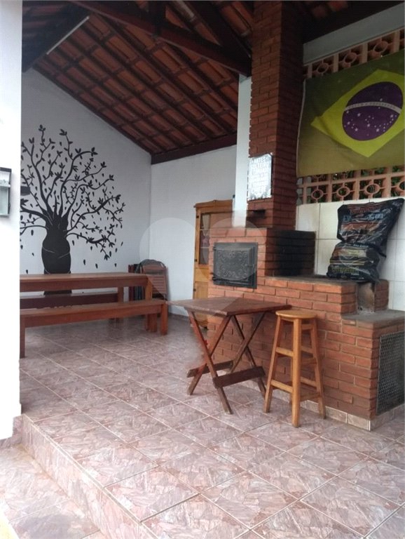 Casa à venda com 4 suítes no condomínio Piccolo Paese, Salto - SP