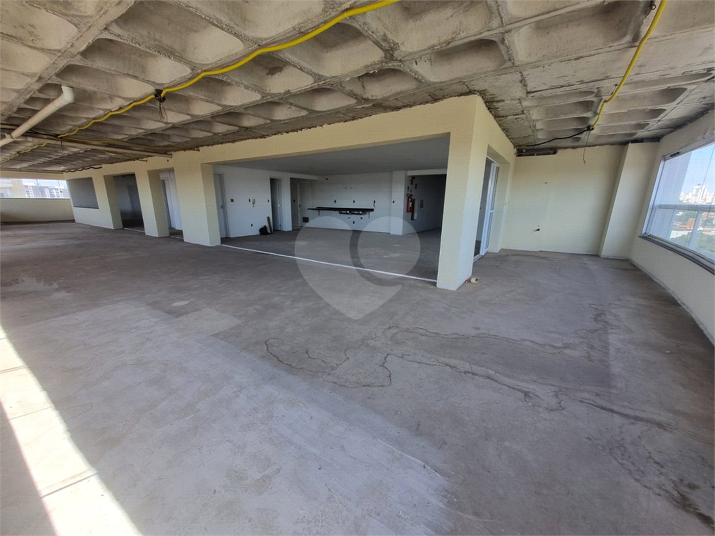 Cobertura à venda com 4 quartos, sendo 3 suítes, em Jardim Judith, Sorocaba, SP