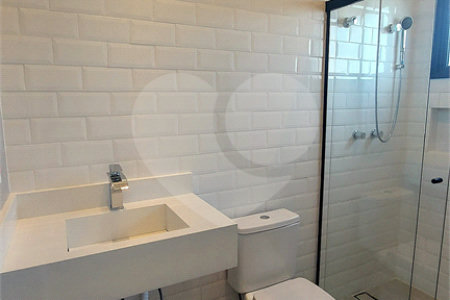 Casa à venda ou para alugar com 4 suítes no condomínio Alphaville Castello, Itu - SP