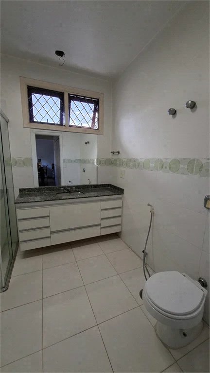 Casa à venda com 5 quartos, sendo 4 suítes, em Butantã, São Paulo, SP