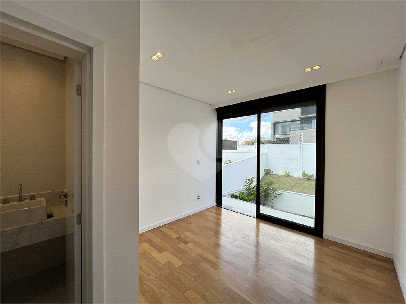 Casa à venda com 3 suítes no condomínio Alphaville Nova Esplanada 3, Votorantim - SP