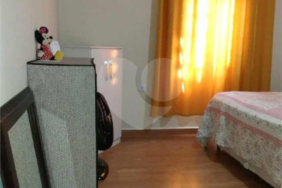 Sobrado à venda com 3 quartos, sendo 1 suíte, em Tremembé, São Paulo, SP