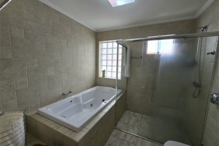 Sobrado à venda com 3 quartos, sendo 2 suítes,  em Jardim Bonfiglioli, São Paulo, SP