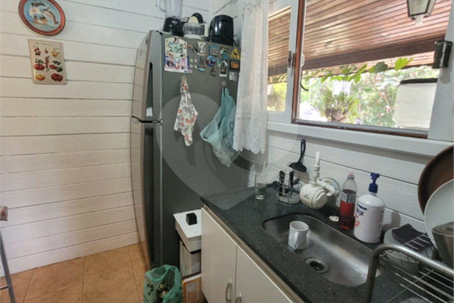Casa à venda com 2 suítes no condomínio Alpes da Cantareira, Mairiporã - SP