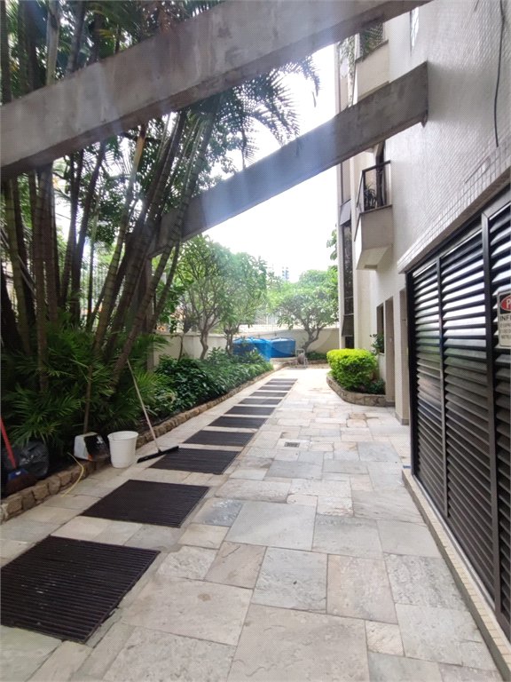 Apartamento à venda com 4 suítes em Moema, São Paulo, SP