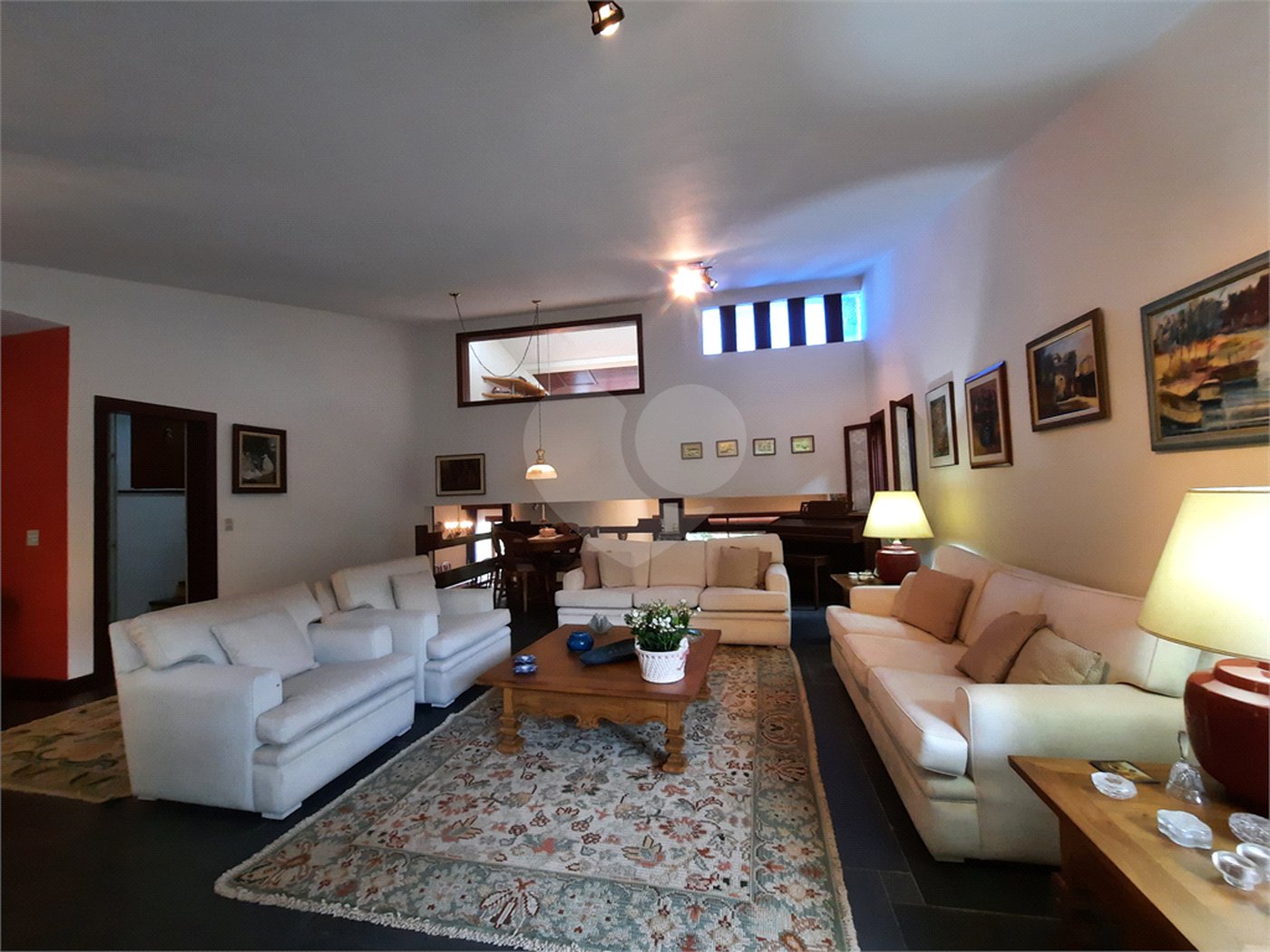 Casa à venda com 6 quartos, sendo 3 suítes, em Morumbi, São Paulo, SP