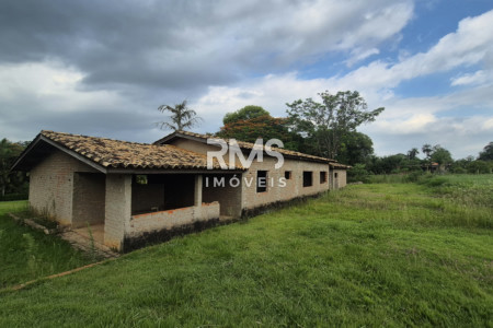 SÍTIO À VENDA EM ELIAS FAUSTO 21.900 m² - ÓTIMA TOPOGRAFIA E EXCELENTE LOCALIZAÇÃO
