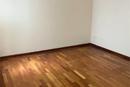 Sobrado à venda com 3 quartos, sendo 1 suíte, em Vila Lageado, São Paulo, SP