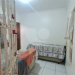 Casa à venda com 3 quartos, sendo 1 suíte, em Vila Carolina, Itapetininga, SP