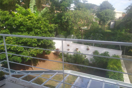 Sobrado à venda com 3 quartos, sendo 1 suíte, em Jardim do Lago, Atibaia, SP