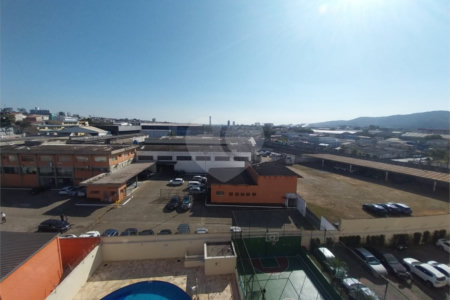 Apartamento à venda com 3 quartos, sendo 1 suíte, em Vila Rubens, Mogi das Cruzes, SP