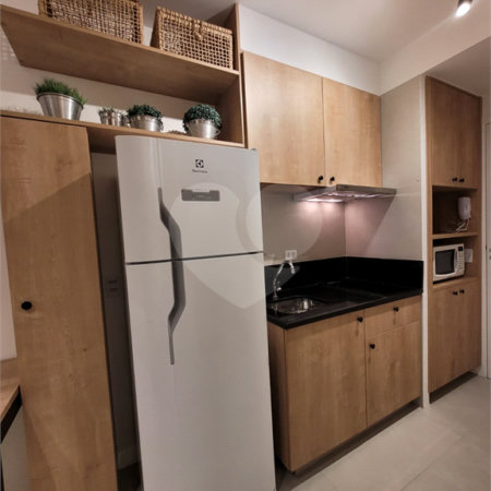Apartamento à venda ou para alugar com 1 quarto em Pinheiros, São Paulo, SP