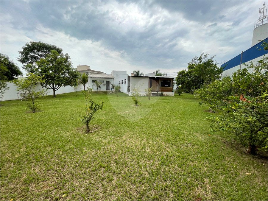 Casa à venda com 3 suítes no condomínio Village Ipanema I, Araçoiaba da Serra - SP