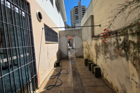 Sobrado à venda com 4 quartos, sendo 1 suíte,  em Santa Teresinha, São Paulo, SP
