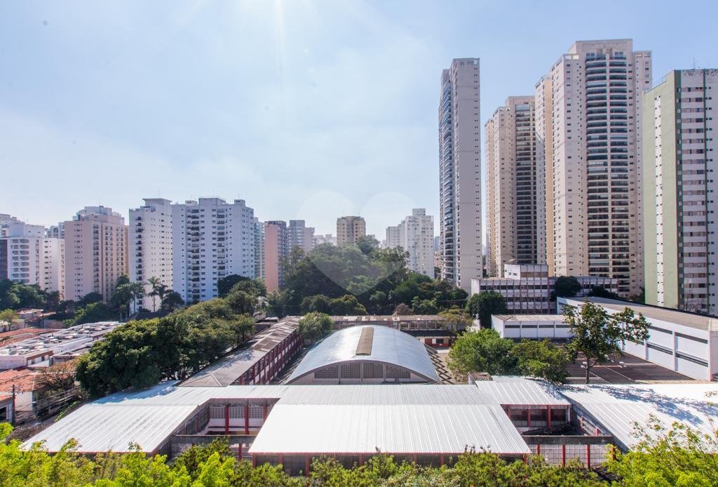 Apartamento à venda com 3 quartos, sendo 2 suítes, em Cidade Monções, São Paulo, SP