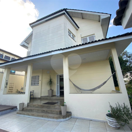 Casa à venda com 4 quartos, sendo 3 suítes, em Tucuruvi, São Paulo, SP