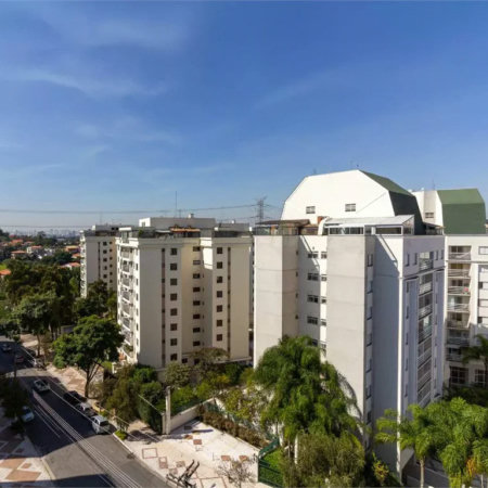 Apartamento à venda com 4 quartos, sendo 2 suítes, em Cidade São Francisco, São Paulo, SP