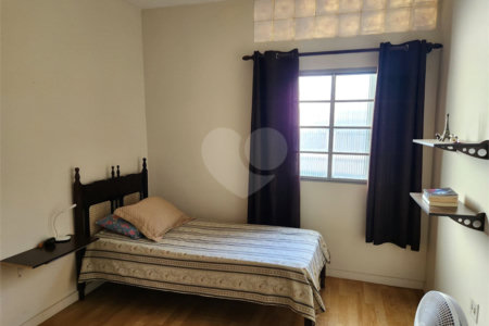 Casa à venda com 4 quartos, sendo 1 suíte, no Centro, Araraquara, SP