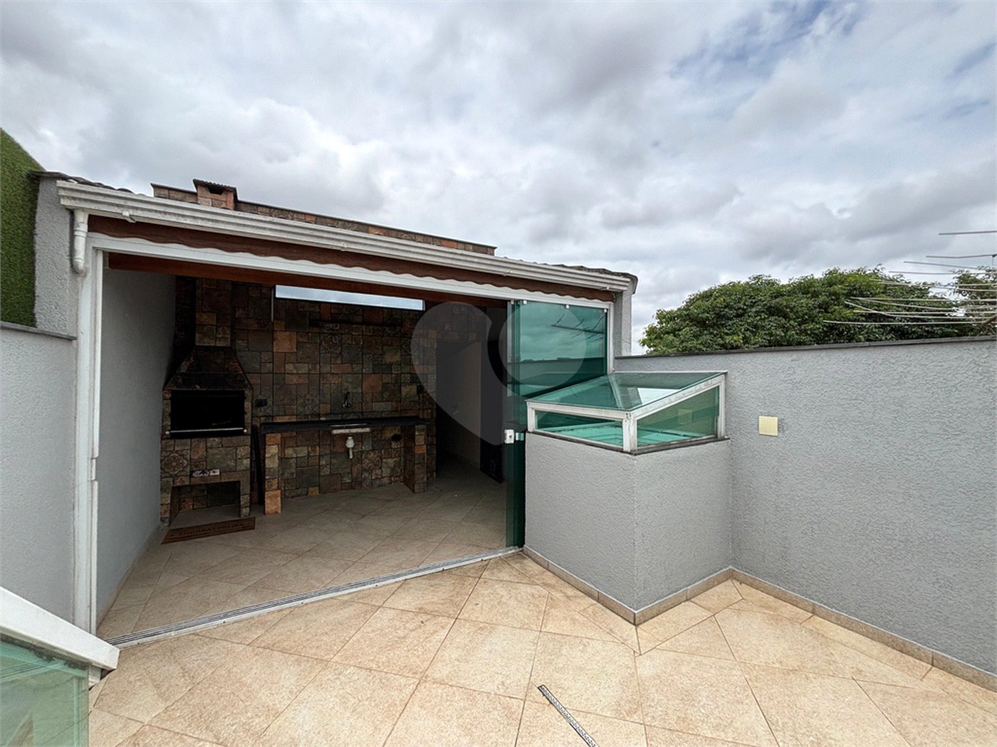 Casa à venda com 3 quartos, sendo 1 suíte,  em Jardim Santa Mena, Guarulhos, SP