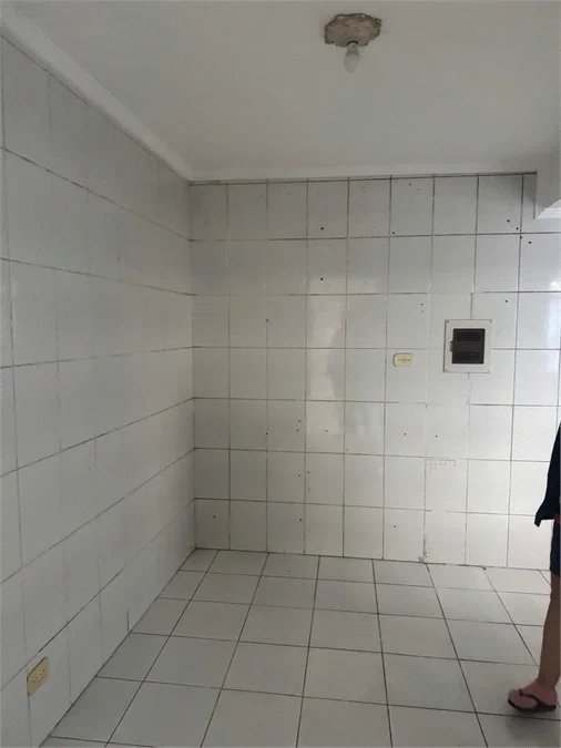 Sobrado à venda com 5 quartos em Bela Vista, Osasco, SP