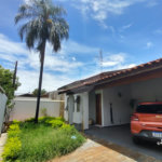 Casa à venda com 3 quartos, sendo 1 suíte, em Parque Laranjeiras, Araraquara, SP