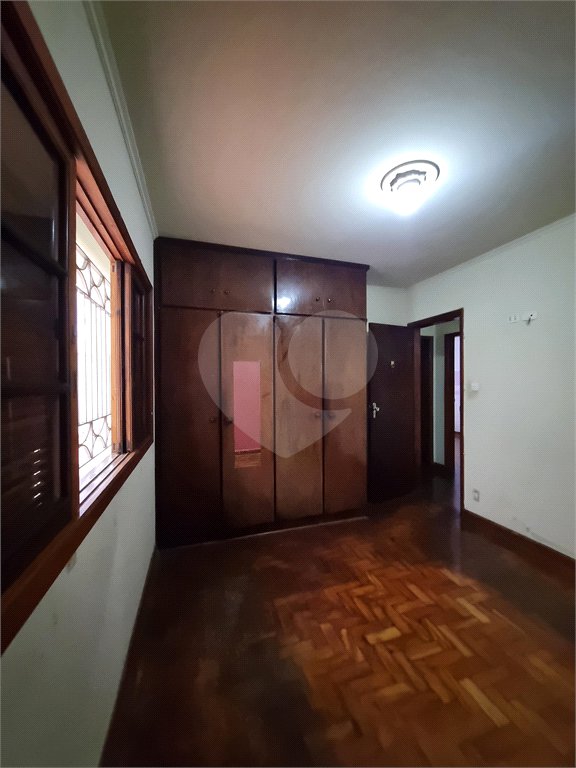Casa à venda com 3 quartos, sendo 1 suíte,  em Jardim Leonor Mendes de Barros, São Paulo, SP