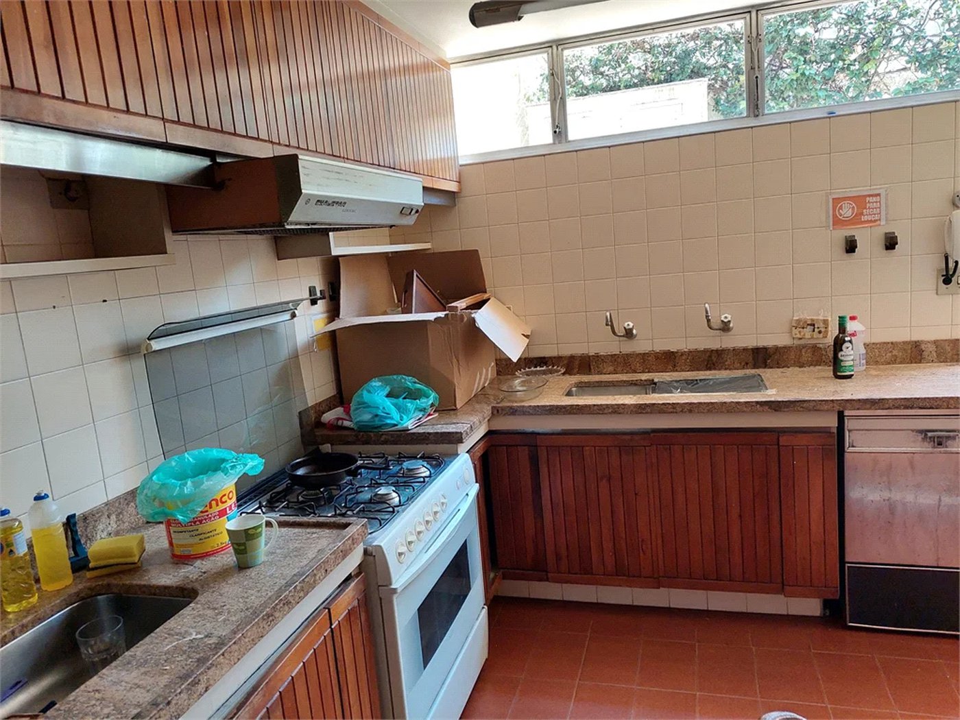 Casa à venda com 3 suítes em Jardim Leonor, São Paulo, SP