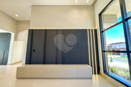 Casa à venda com 3 suítes no condomínio Jardim Residencial Dona Maria Candida, Indaiatuba - SP