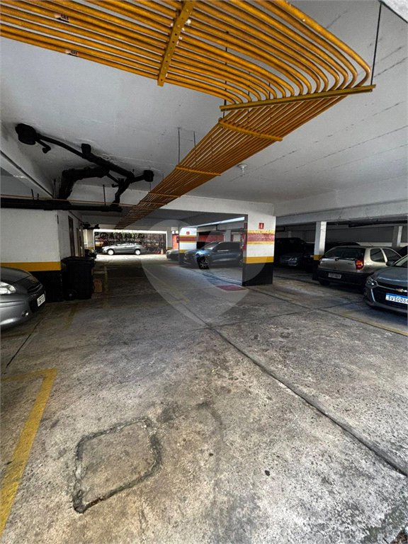 Apartamento à venda com 3 quartos em Caxingui, São Paulo, SP