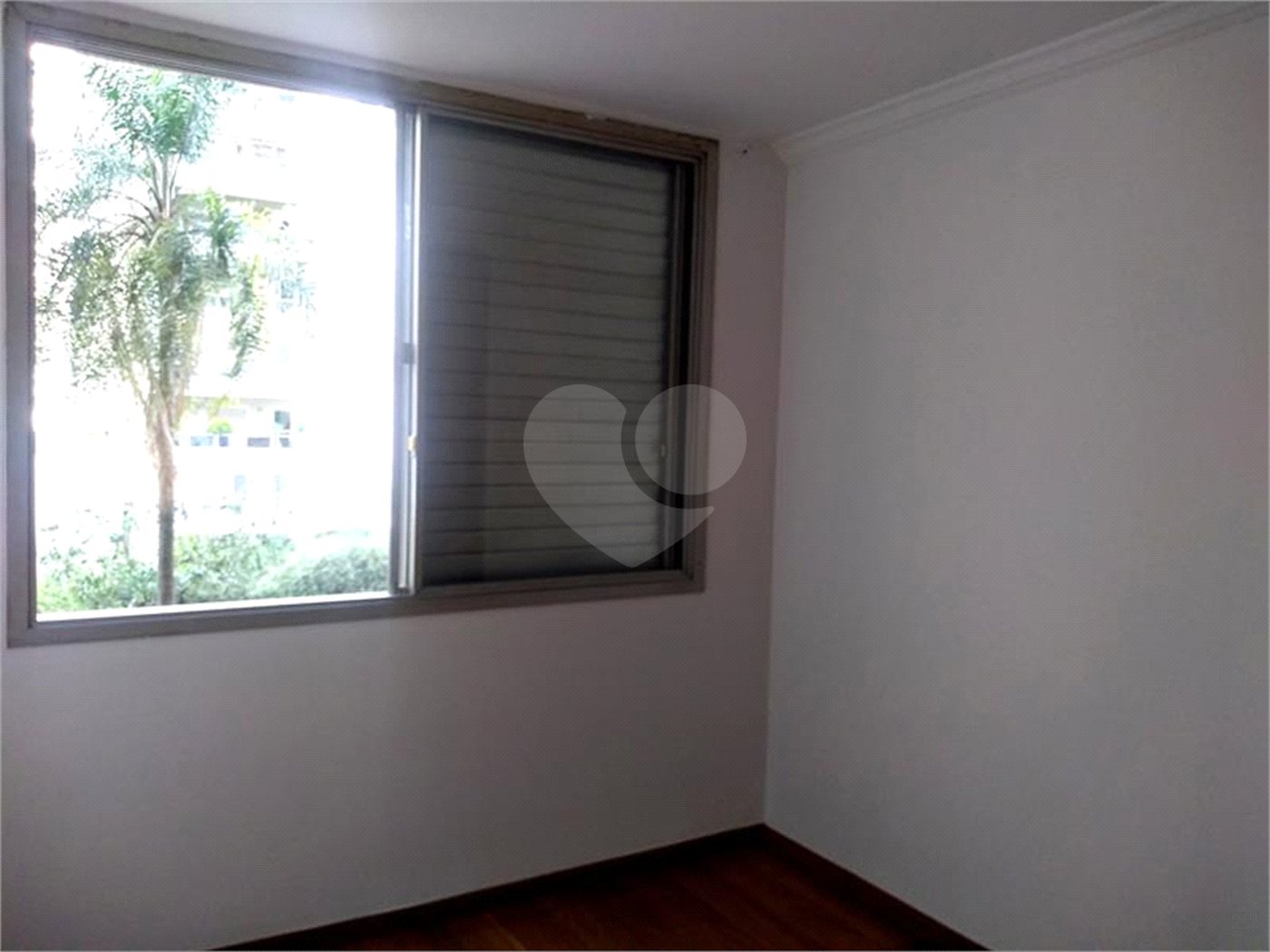 Apartamento para alugar com 3 quartos, sendo 1 suíte, em Jardim América, São Paulo, SP