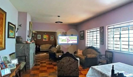 Casa à venda com 5 quartos no Centro, Vinhedo, SP