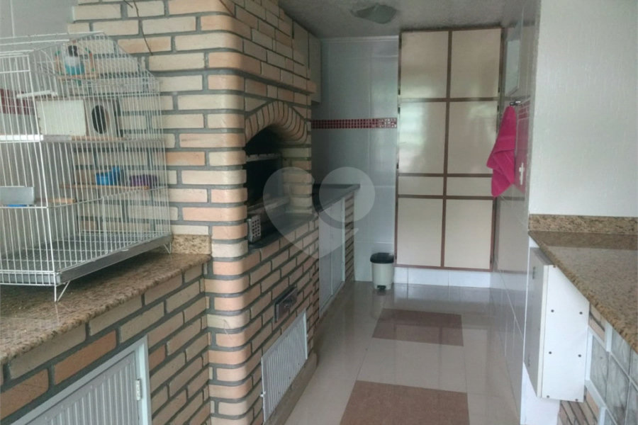 Sobrado à venda com 4 quartos, sendo 1 suíte,  em Vila Guilherme, São Paulo, SP