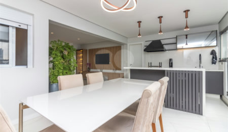 Apartamento à venda com 4 quartos, sendo 2 suítes,  em Jardim Prudência, São Paulo, SP