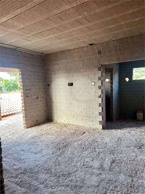 Casa à venda com 4 quartos, sendo 2 suítes, em Portal dos Pinheiros II, Itapetininga, SP